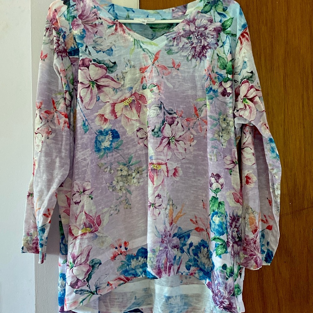 Floral top 2XL